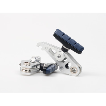 Paar cantilever-remklauwen via componenten