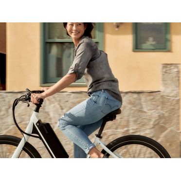 Aventon Pace 250 elektrische fiets met instap