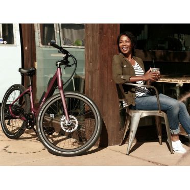 Aventon Pace 250 elektrische fiets met instap