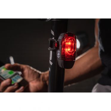 Lezyne KTV Smart Pro LED fietsverlichting combo