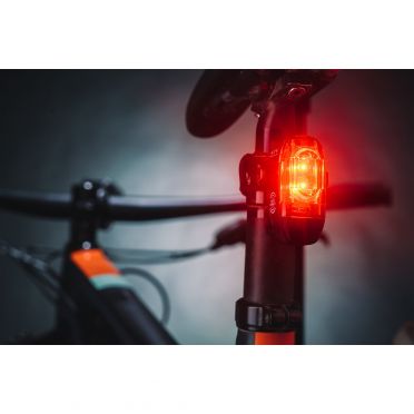 Lezyne KTV Smart Pro LED fietsverlichting combo