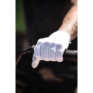 Fist Whiteout Handschoenen