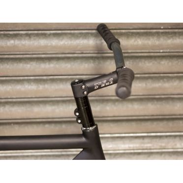 Via fietsstuurverhoger