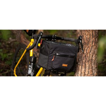 Restrap Rando kleine fietstas vooraan