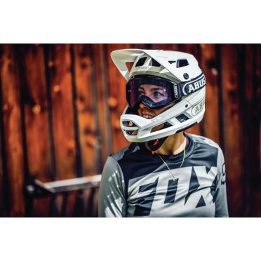 Abus AirDrop MIPS MTB-helm