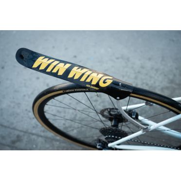 Ass Savers Win Wing Road achterspatbord - Logo