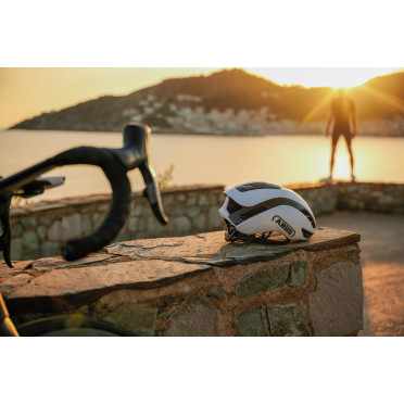 ABUS GameChanger 2.0 racefietshelm