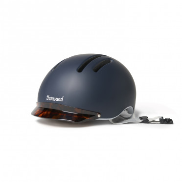 Thousand Chapter-helmvizier