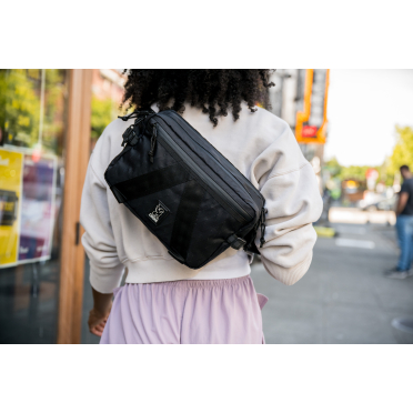 Chrome Tensile Sling schoudertas