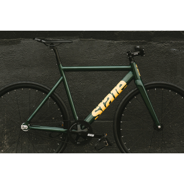 Fixie/singlespeed fiets State Bicycle 6061 Black Label v3