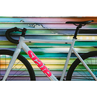 Fixie/singlespeed fiets State Bicycle 6061 Black Label v3