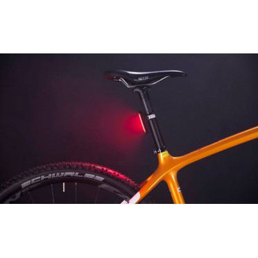 Knog Blinder Mob V Het gezicht LED-fietslicht
