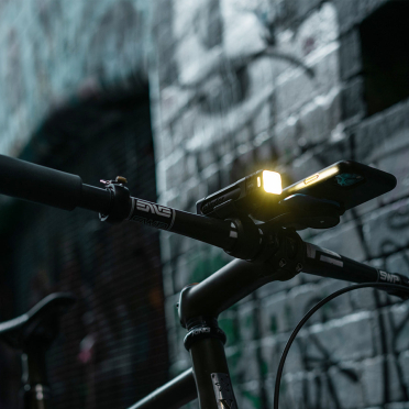 Knog Blinder Pro fietsvoorlicht