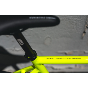 Fixie/singlespeed fiets State Bicycle 6061 Black Label v3