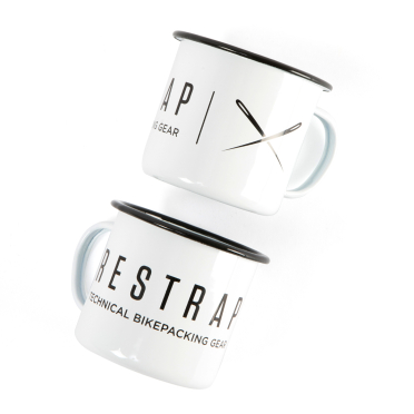 Restrap emaille mok - 20oz, stevig en ideaal voor bikepacking