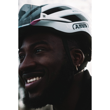 Abus Wingback racefietshelm